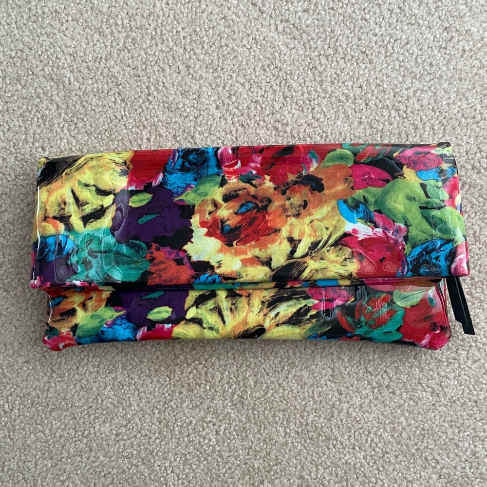 Steve Madden Clutch